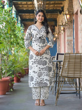 Printed Cotton Blend Kurta With Pants